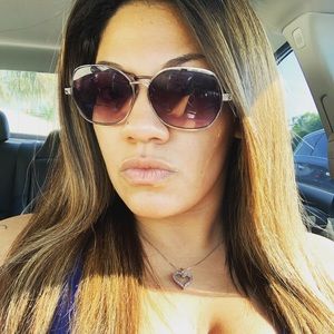 Meet your Posher, Lissette